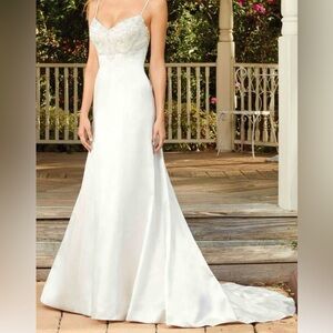 BLUEBELL - CASABLANCA
BRIDAL 2275